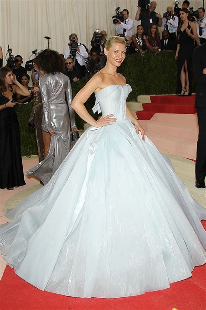 Met Gala 2016: Nina Dobrev, Claire Danes & 7 Others Who Looked Like A Disney Princess