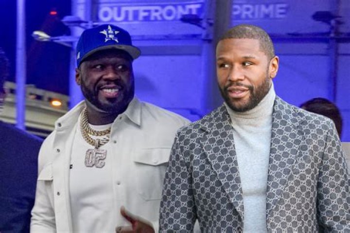 50 Cent Trolls Floyd Mayweather & His Massive Chanel Purse After Heavyweight Flaunts Wealth On IG