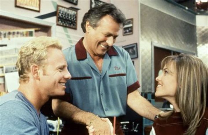 ‘90210’s Joe E. Tata, Famous For Playing The Peach Pit’s Nat, Dies At 85