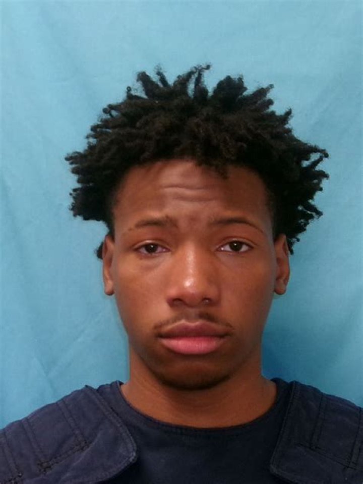 Violated No Contact Order Against Ex – Hollywood Life