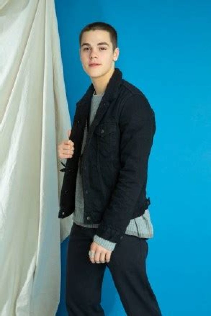 AJ Mitchell ‘Finally Understands Who He Is’ On New Music: I’m Not That ‘Shy’ Guy Anymore