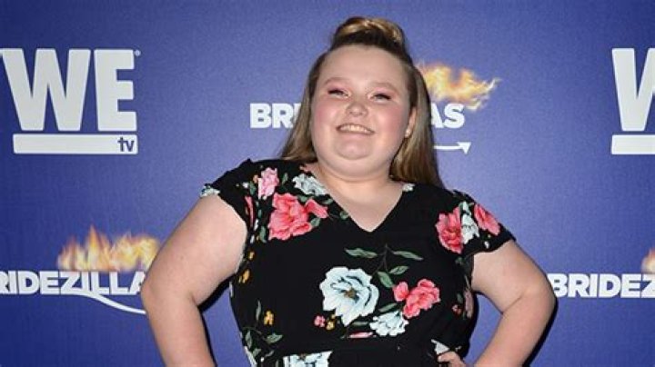 Alana ‘Honey Boo Boo’ Thompson Posts Tribute to Sister Anna Cardwell – Hollywood Life