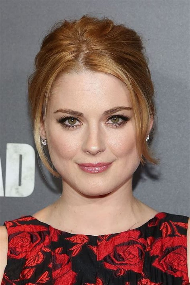 Alexandra Breckenridge – Hollywood Life