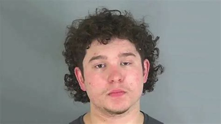 ‘American Idol’s Caleb Kennedy Arrested For DUI In Fatal Car Accident – Hollywood Life