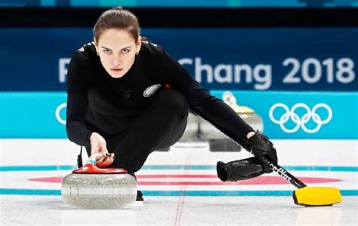 Anastasia Bryzgalova — Pics Of The Sexy Russian Curler