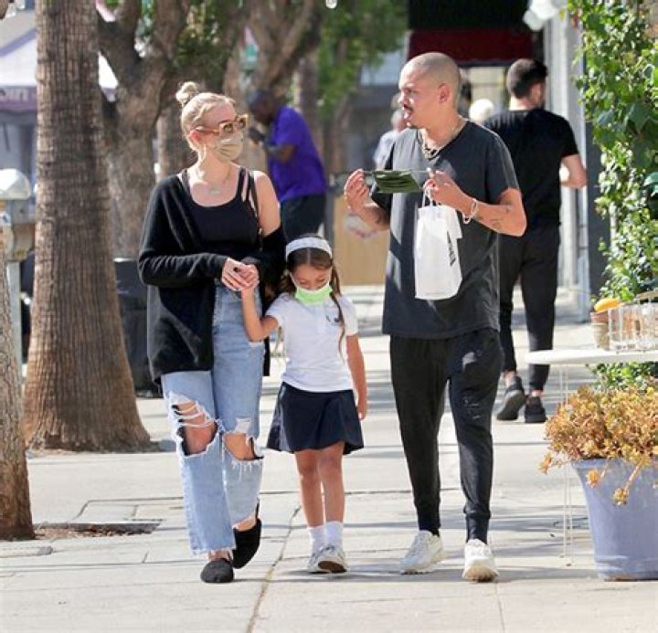 Ashlee Simpson Ross Shares Rare Photo Of All 3 Of Her Kids For Son Ziggy’s 2nd Birthday