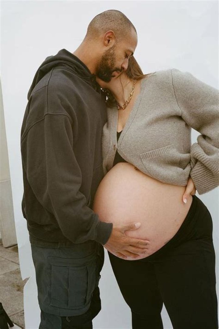 Welcomes A Son With Justin Ervin – Hollywood Life