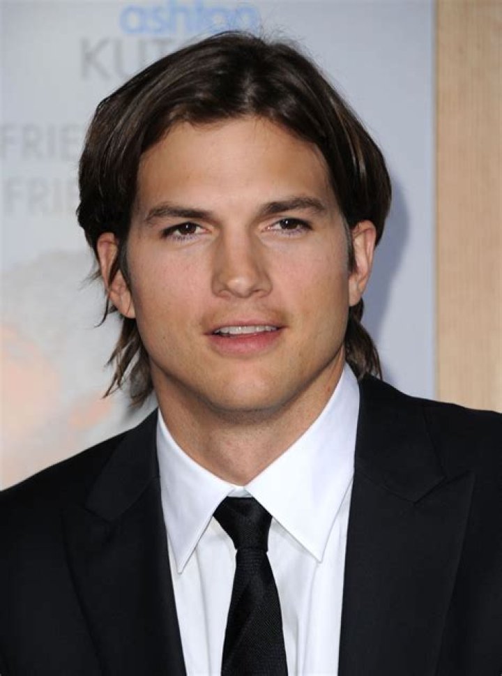 Ashton Kutcher – Hollywood Life