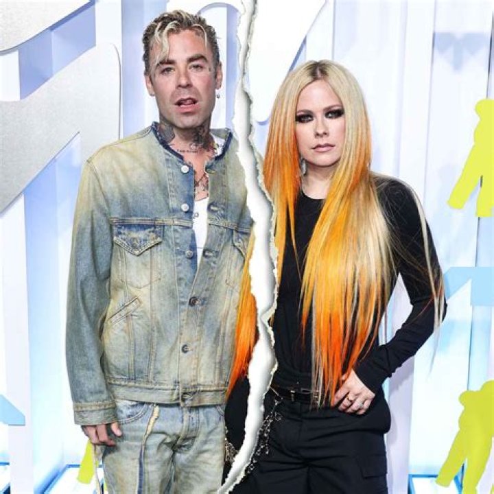 Avril Lavigne & Mod Sun Split & Call Off Engagement After 2 Years Together