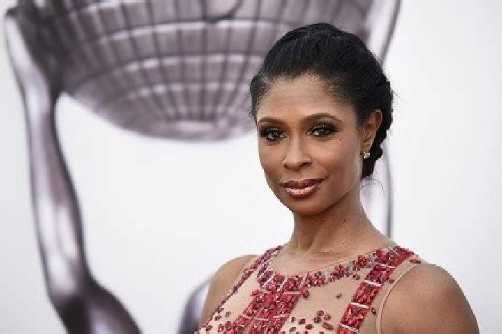 ‘Basketball Wives’ Star Shows Off Ring – Hollywood Life