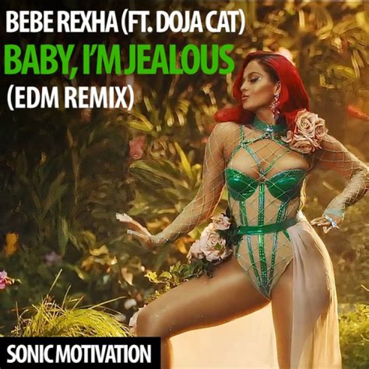 Bebe Rexha & Doja Cat Celebrate New Song With Social Media Stars Charli D’Amelio & Nikita Dragun