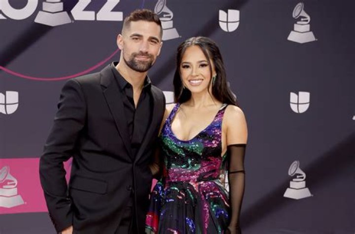 Becky G Seen Without Engagement Ring At iHeartRadio Awards – Hollywood Life