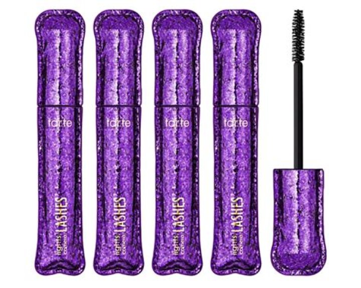 This 4-Piece Mascara Set Is The Perfect Christmas Gift For The Beauty Lover In Your Life & It’s On Sale
