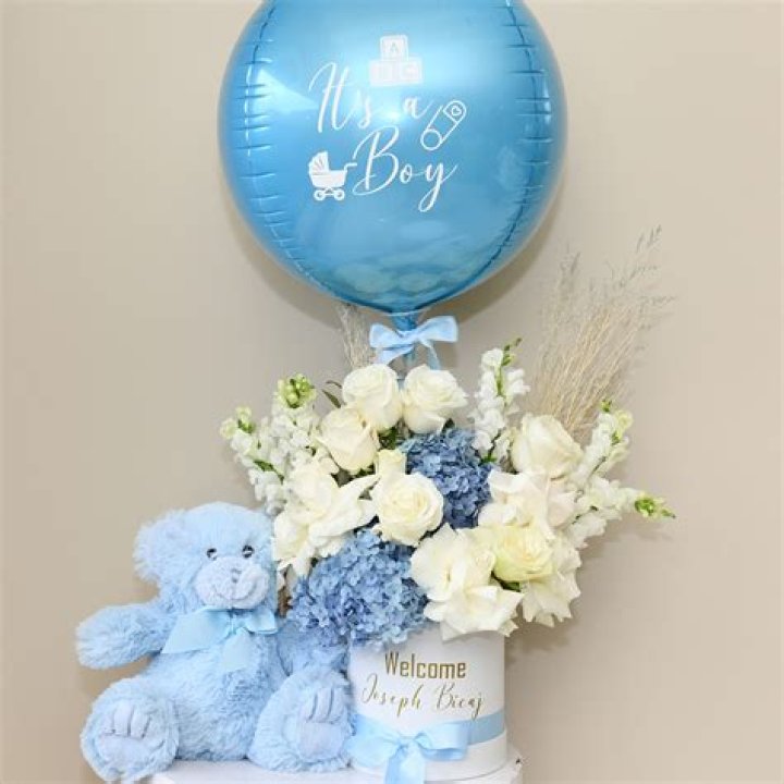 See The Flower Arrangement – Hollywood Life