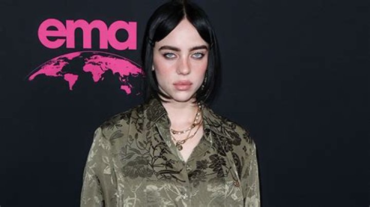 Billie Eilish Attends Halloween Horror Nights at Universal Studios – Hollywood Life