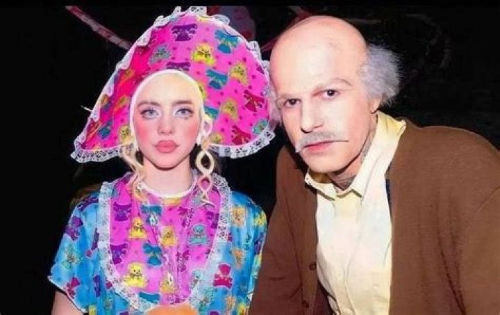 Billie Eilish Out After Halloween With New BF Jesse Rutherford: Photos – Hollywood Life