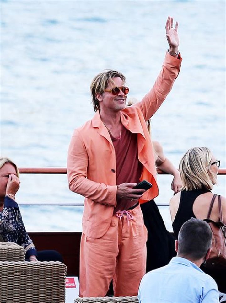 Brad Pitt Wears Orange Suit In Paris: Photos – Hollywood Life