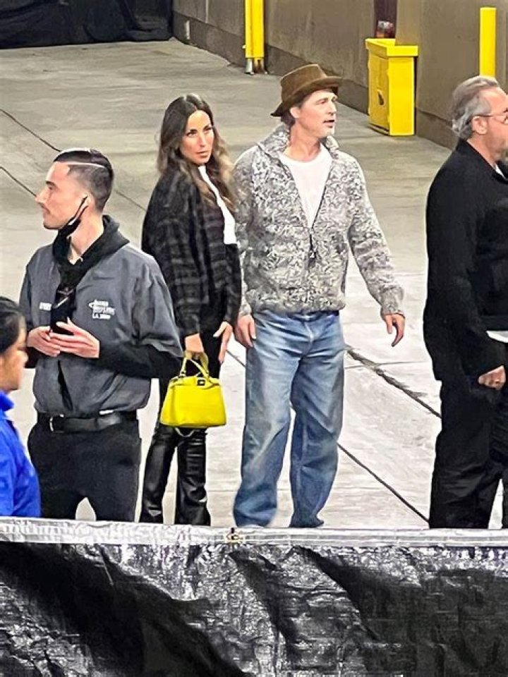 Brad Pitt Gets Cozy With Paul Wesley’s Ex-Wife Ines de Ramon: Photos – Hollywood Life