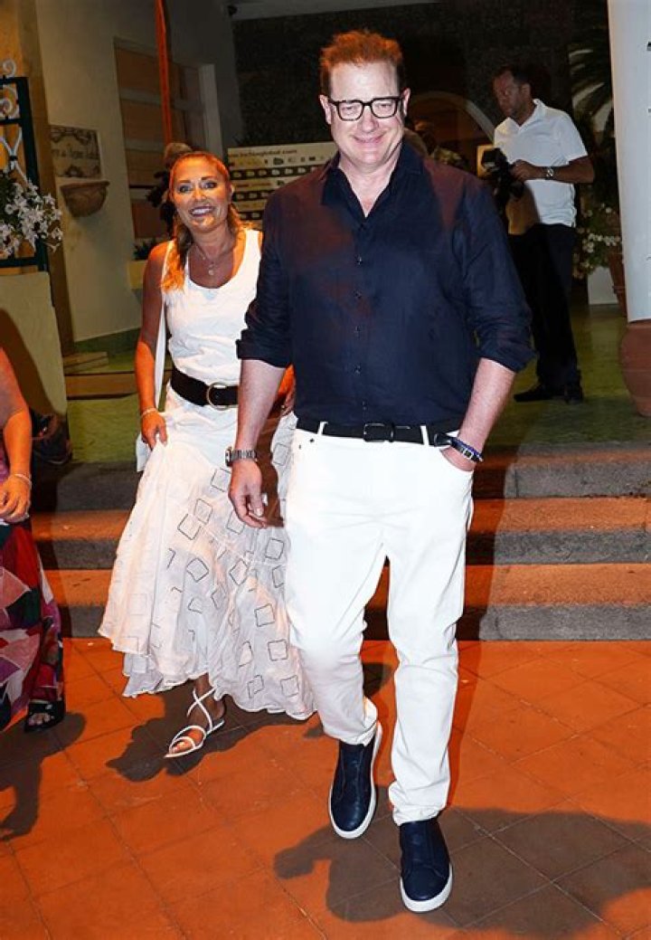 Brendan Fraser & Girlfriend Jeanne Moore Enjoy A Date Night In Italy – Hollywood Life
