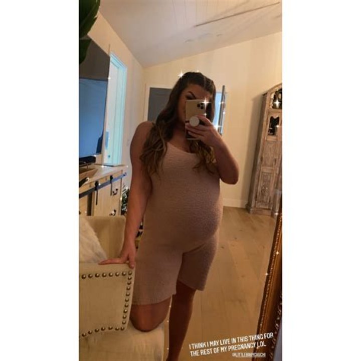 ‘Pump Rules’ Star Brittany Cartwright Bares Her Belly & Finally Addresses Pregnancy Rumors