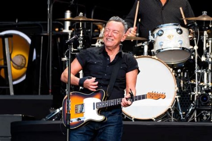 About His Battle With Peptic Ulcer Disease – Hollywood Life