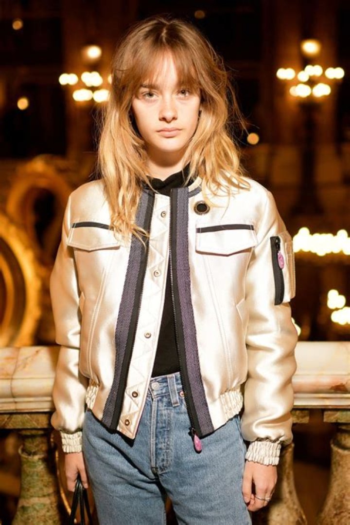 Camille Jansen — PICS