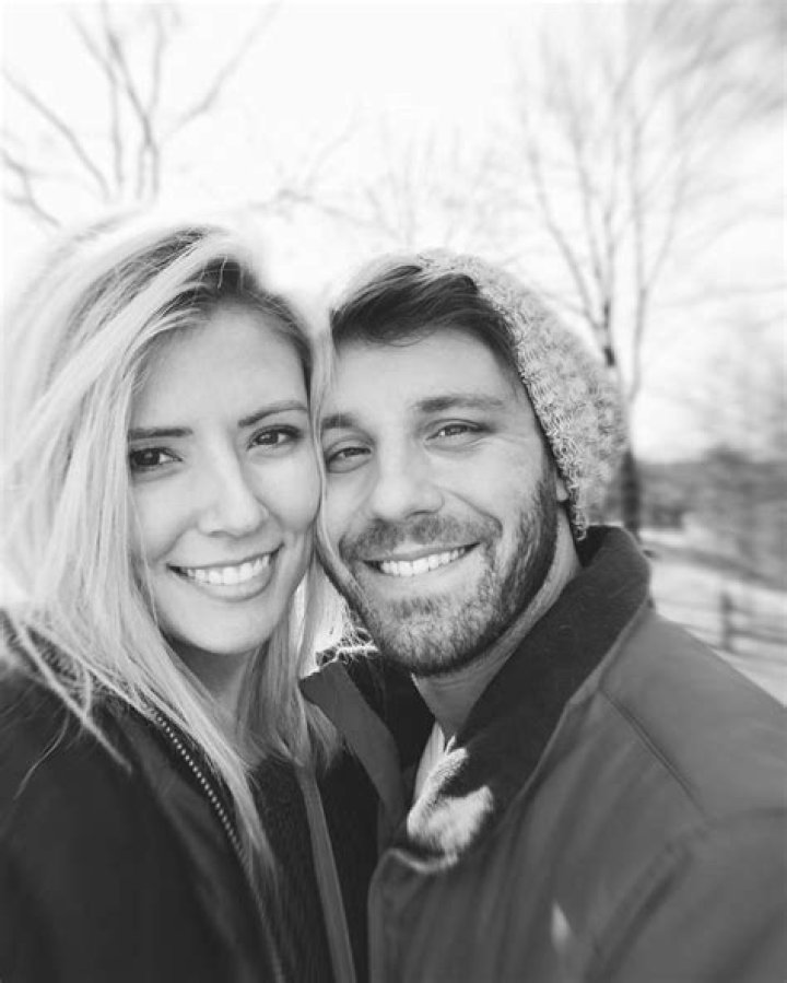 Cara Maria & Danielle Maltby Reveal Texts & Pics From Paulie Calafiore – Hollywood Life