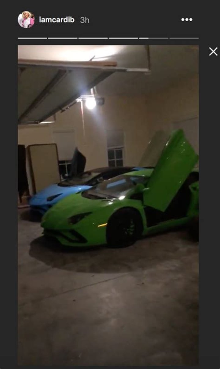 See Pics Of Lamborghini’s & More – Hollywood Life