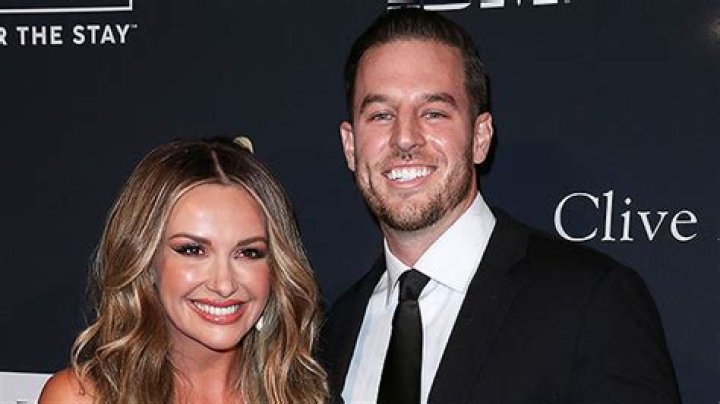 Carly Pearce Splits With Riley King – Hollywood Life