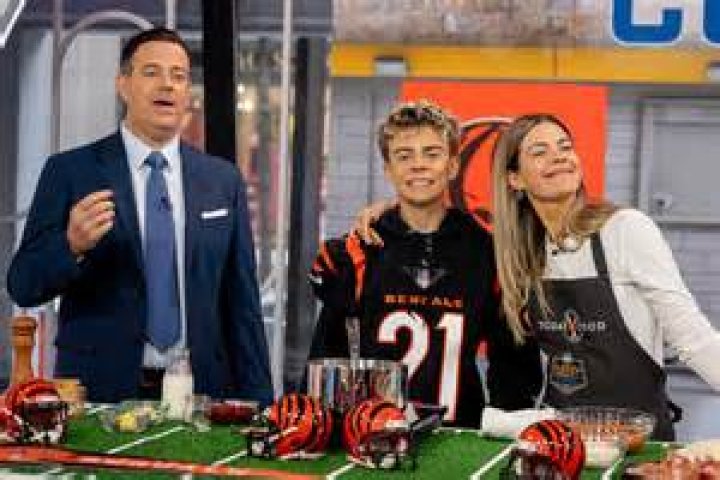 Carson Daly & Wife Siri Welcome Beautiful Baby Girl Goldie Patricia — See 1st Pic