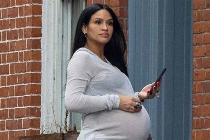 Cassie’s Pregnant: She & Boyfriend Alex Fine Confirm They’re Expecting