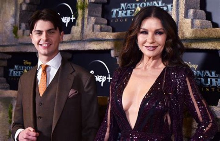 Catherine Zeta-Jones & Son, Dylan, Attend ‘National Treasure’ Premiere – Hollywood Life