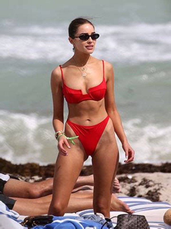 Celebrities In The Biggest Bathing Suit Trends Of The Summer