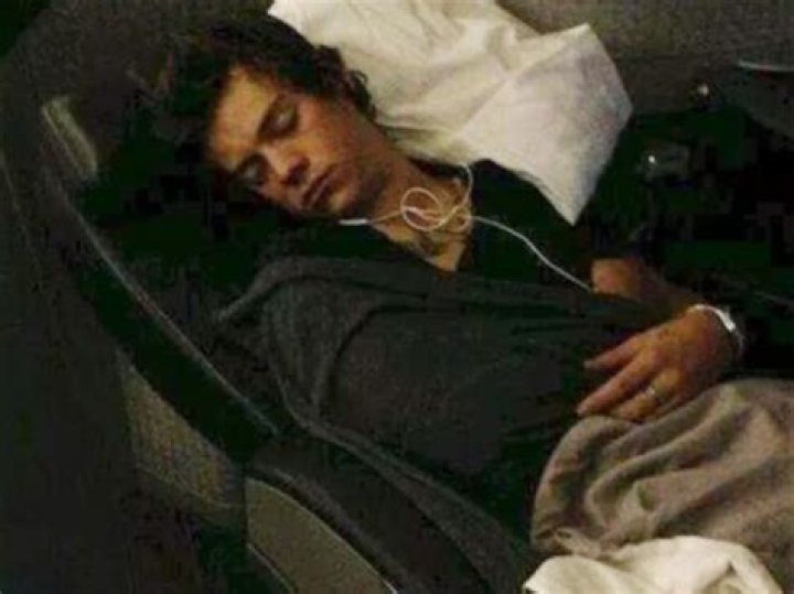 Celebs Asleep In Public — PICS