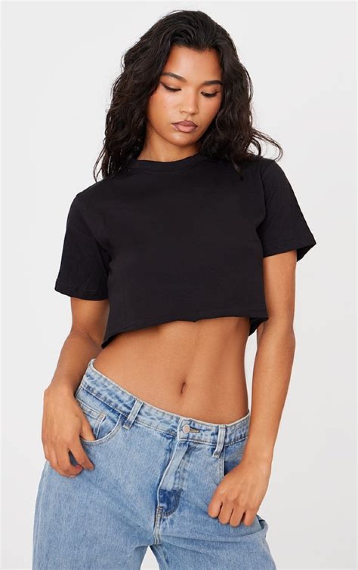 Celebrities Over 40 In Crop Tops – Pics Of Jennifer Lopez & More – Hollywood Life