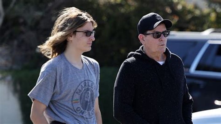 Charlie Sheen’s Sons, Max & Bob, Are As Tall As Him During Rare Outing – Hollywood Life