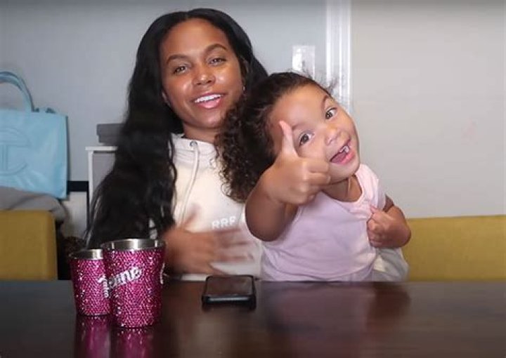 ‘Teen Mom OG’ Star Expecting With Zach Davis – Hollywood Life