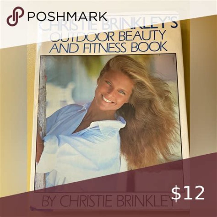 Christie Brinkley’s Health: Her Skin Cancer Diagnosis & How She’s Doing Now