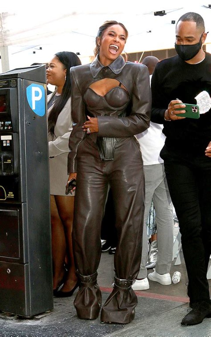 Ciara’s Leather Corset Jumpsuit At Missy Elliott’s Walk Of Fame – Photos – Hollywood Life