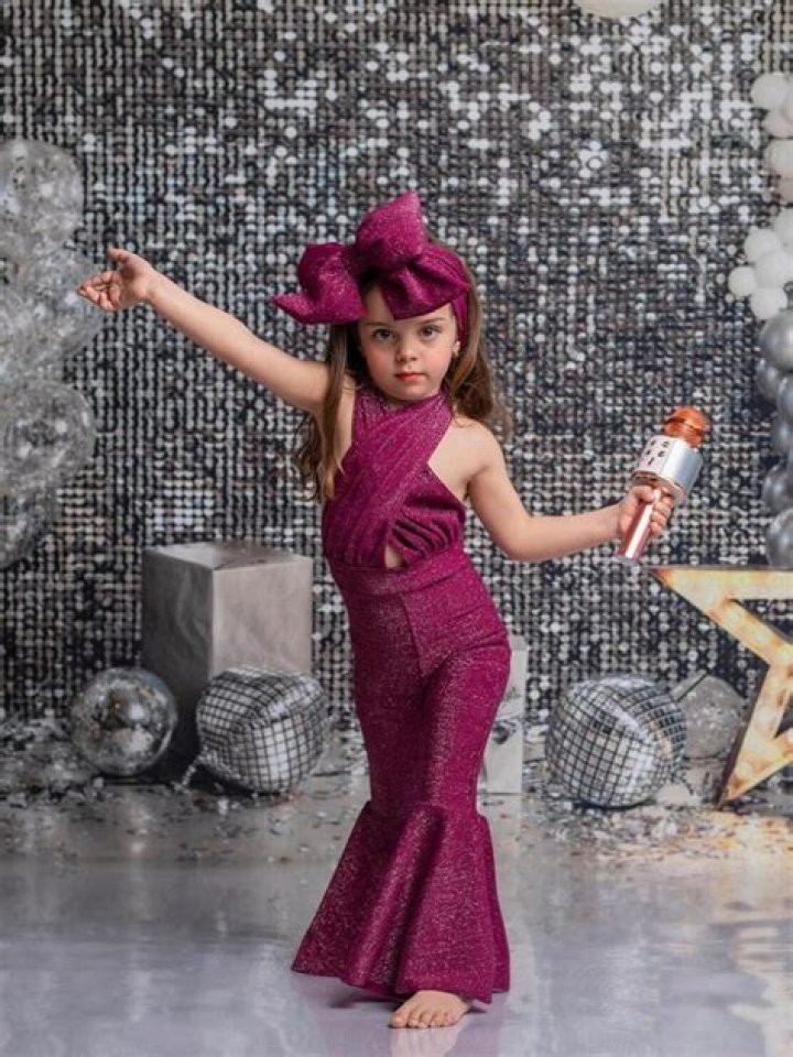 Ciara Transforms Into Selena For Halloween Costume: Photos – Hollywood Life