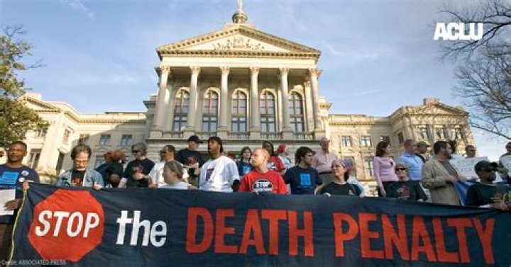 ‘Clemency’s Aldis Hodge Talks Harrowing Role In Movie — Exclusive – Hollywood Life