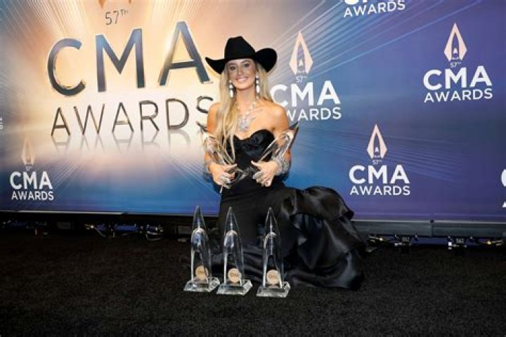 CMA Awards Style — Best Hair & Makeup At 2014 CMAs