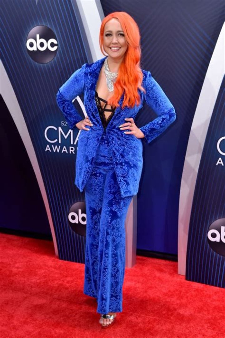 CMAs 2018: Worst Dressed — Wildest CMA Awards Fashion