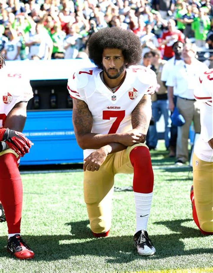 Colin Kaepernick Shows Off Throwing & Running Quarterback Skills As He Seeks New NFL Job — Watch