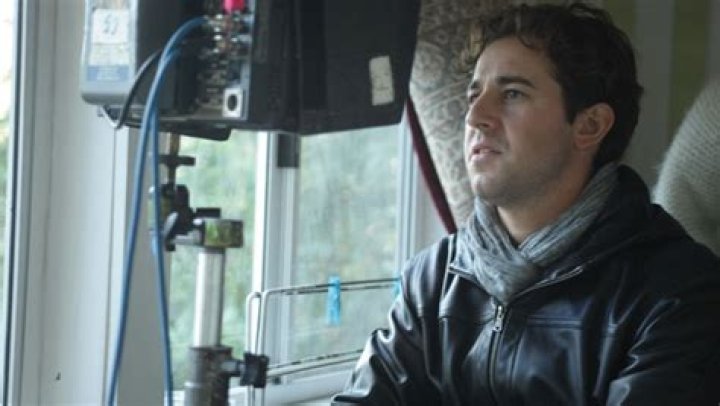 Kane Guglielmi Reveals His ‘Ultimate Goal’ In Directing ‘Cooped Up,’ What He ‘Sacrificed’ & More