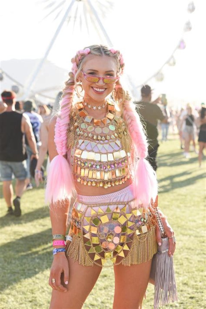 Craziest Festival Fashion Of 2017: PICS