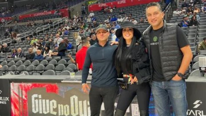 Durana Elmi’s Cymbiotika Is the Official Wellness Partner of the Los Angeles Clippers