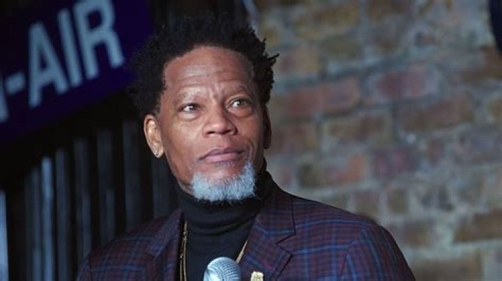 D. L. Hughley Celebrity Profile – Hollywood Life