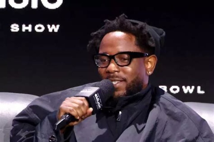 Dana Vaughns Talks Working With The Weeknd At Super Bowl – Hollywood Life