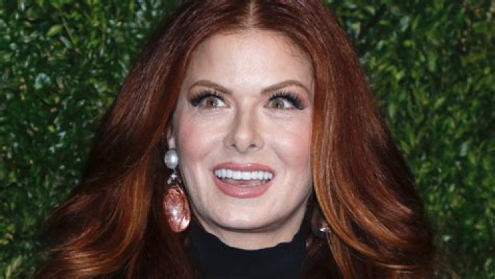 Debra Messing Reacts To ‘Facelift’ Comments After Trolls Criticize Pic – Hollywood Life
